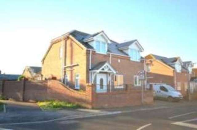 house front Image of 3 Bedroom Detached For Sale at Kings Lynn Norfolk Gaywood, PE30 3DU Image of house front